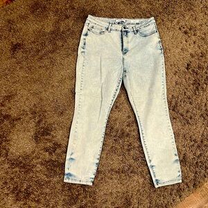 Judy Blue Slim Fit acid washed 15/32